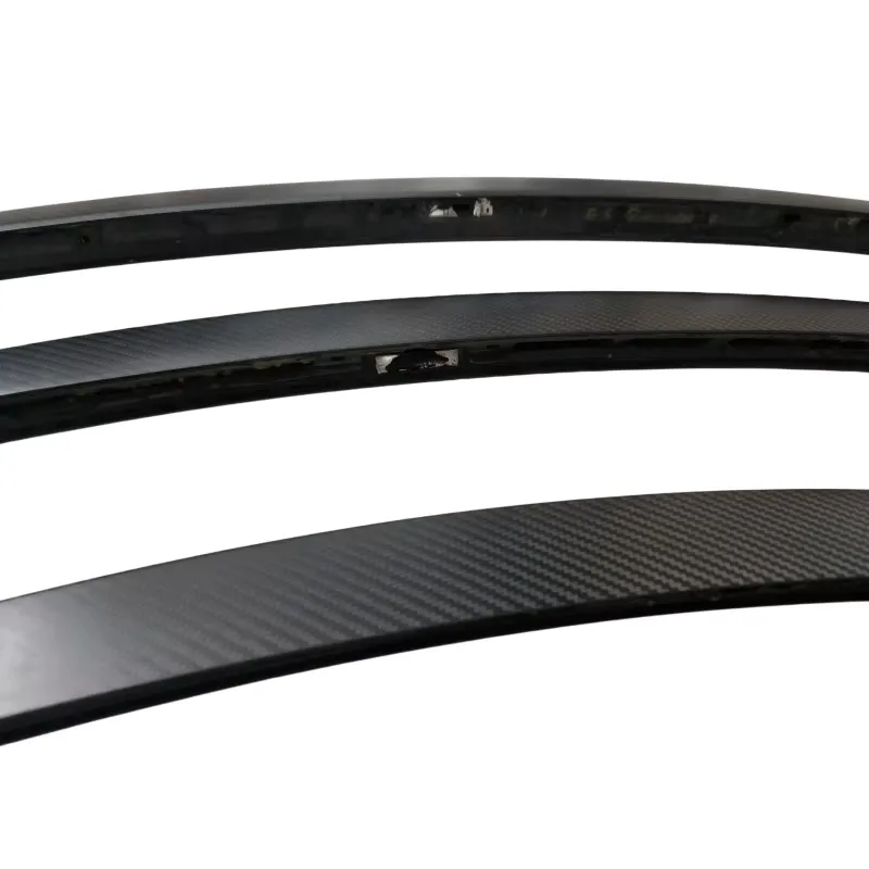 True Carbon Fiber Rear Spoiler - Bamboo Fiber Trunk recension och pris